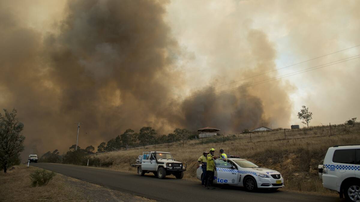 The Carwoola fire has burnt 3500 hectares as of Saturday morning. Photo: Jay Cronan