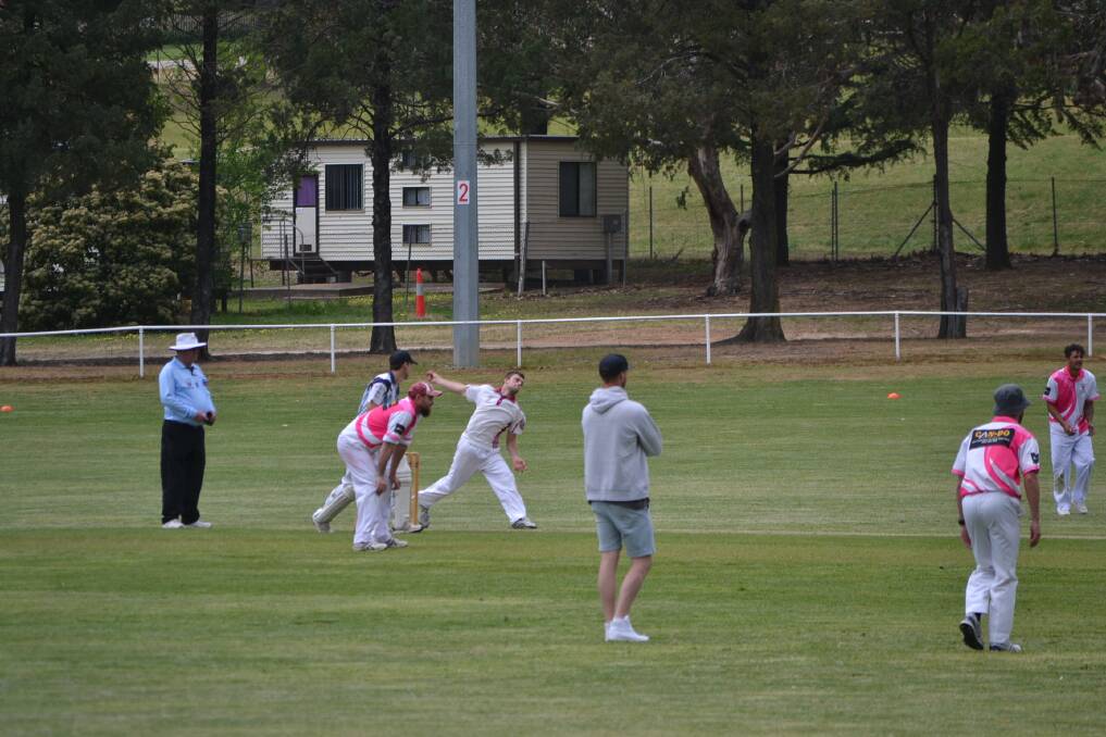 Thunderbolt: Aiden Lees hurls down another delivery in the early overs of Saturday's clash on Victoria Park between the Yass Golf Club Snipers and Piranhas. Photo: Zac Lowe.