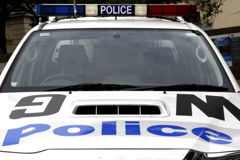 Police search for three men after Windang carjacking