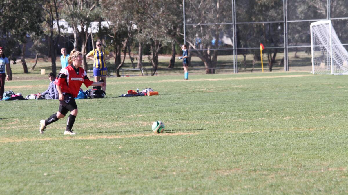 Bek Gallagher lines up the penalty kick in second half. Photo: Jodie Gallagher.  
