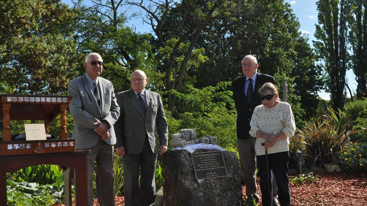 Norm Napper, Bernie Crowe, Alfred McCarthy and Mara Apps surround the commemorative stone donated by Terry Apps. Photos: Gavin Payne and Ray Kickert.  