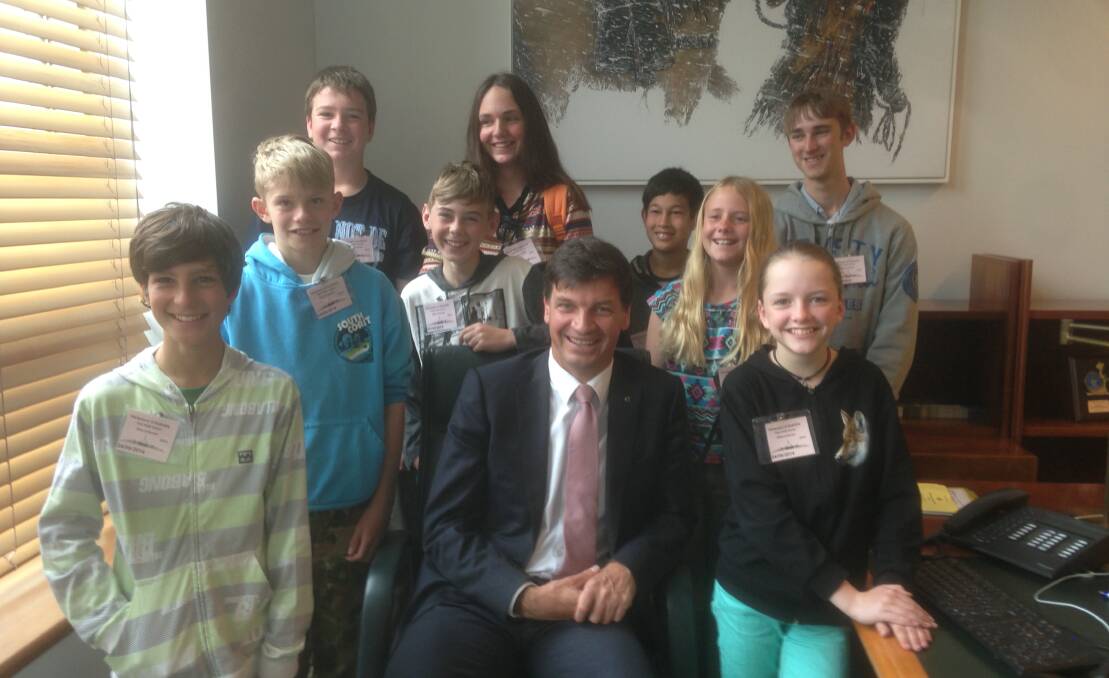 Angus Taylor speaks to the Yass Valley Youth Council.
