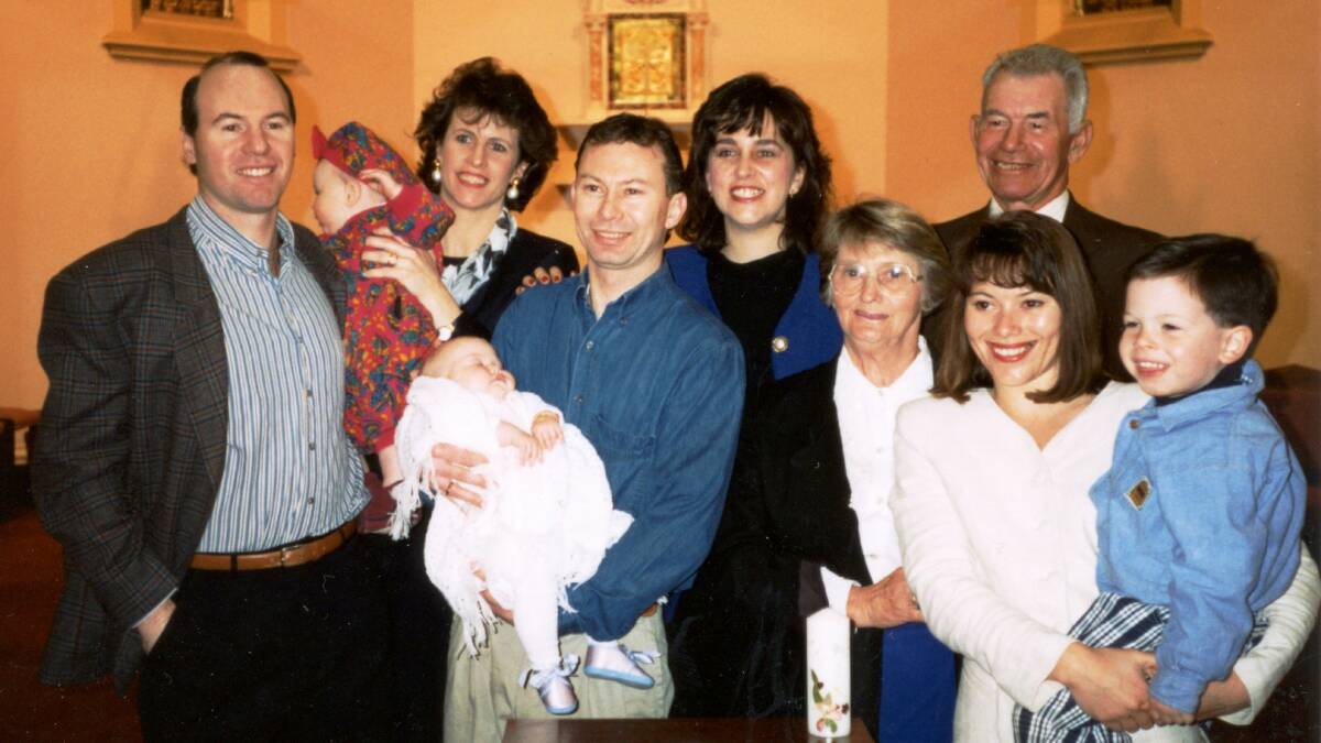 The Rodger family 1994, Left to right is Michael, wife Robyn, Paul, his wife Jenny, Mary, Jim and Linda.
