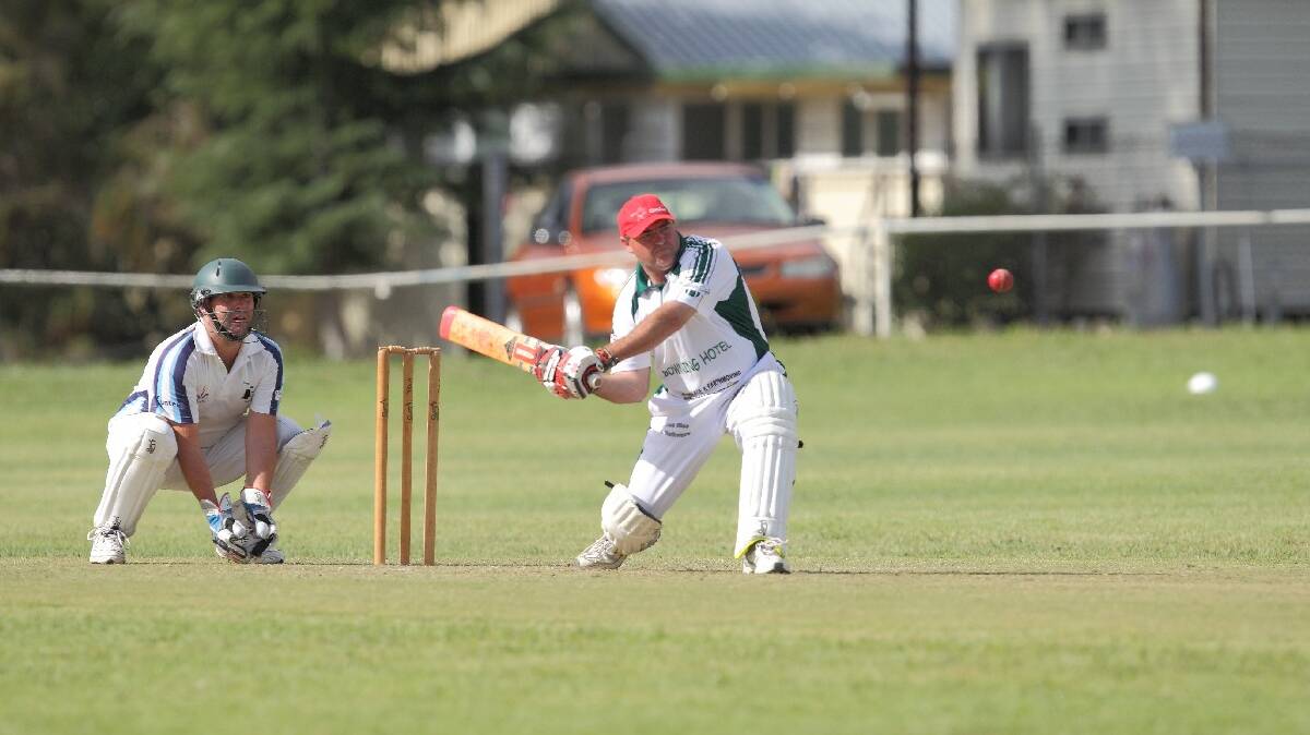 Mark Dyball swings to the onside. Photo: RS Williams.