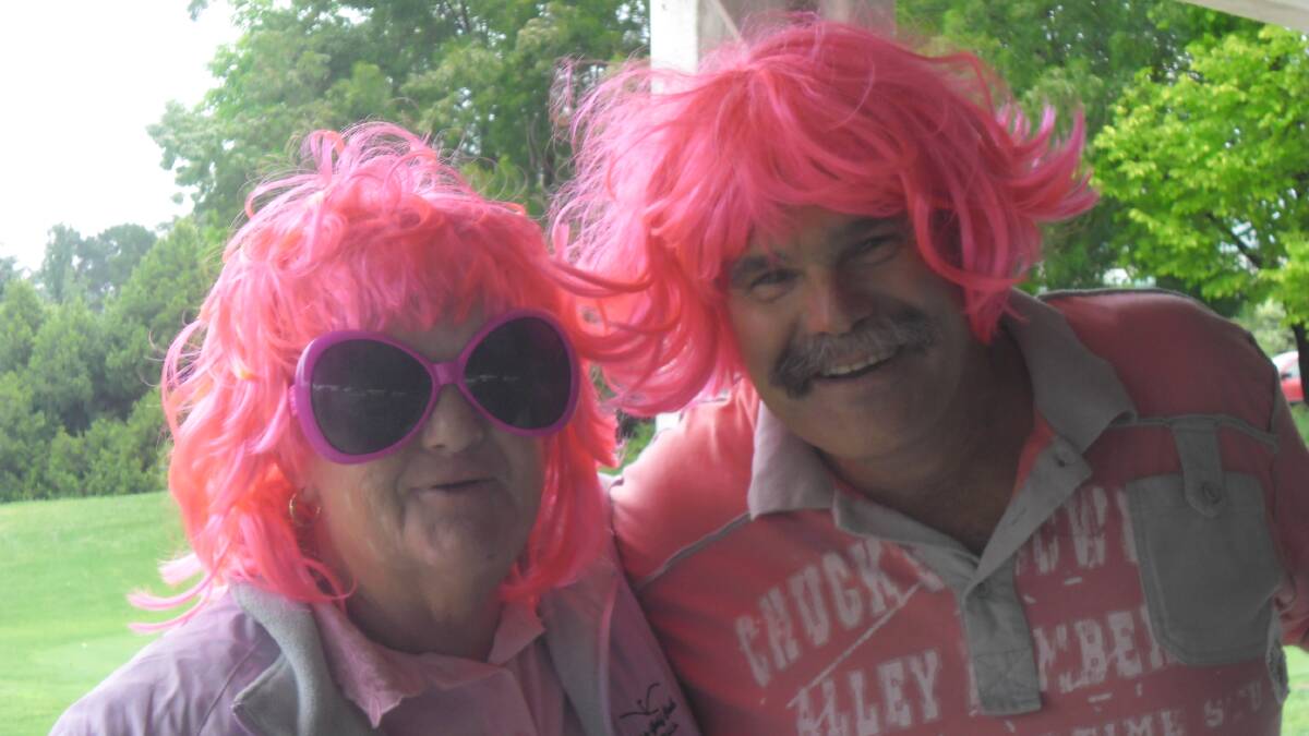 Sue Morgan and Mick Broers enjoy a laugh at the Yass Golf Club on Sunday. Photo: Supplied.