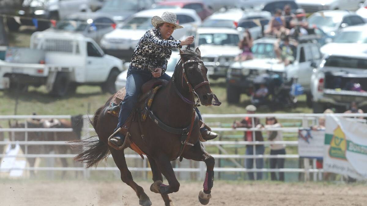 Elle Hamilton barrel racing at the Bungendore Rodeo on Sunday. Photo: RS Williams.