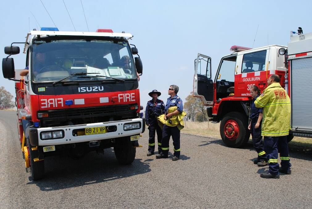 A Goulburn crew catch up with a Yass fire truck doing routine checks along Shearsby Crescent.