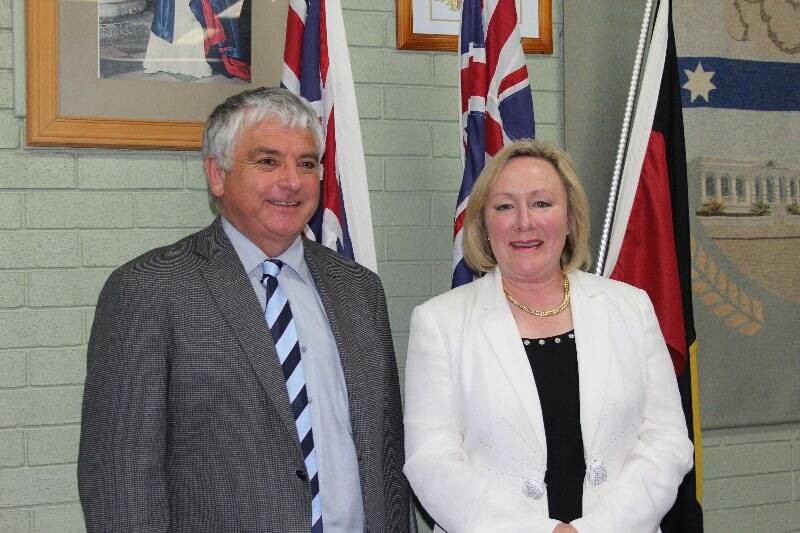 Deputy mayor Geoff Frost and mayor Rowena Abbey