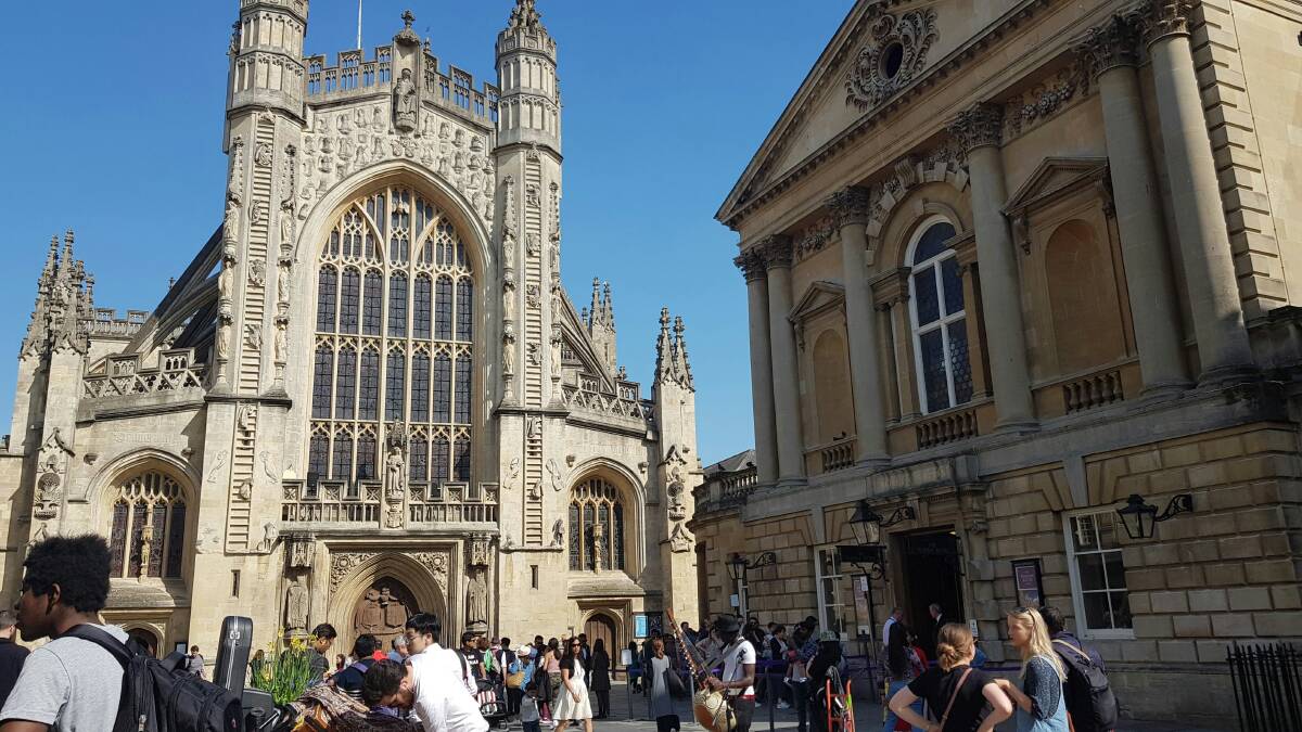 Crowds at Bath, United Kingdom. Picture by Unsplash / Elizabeth Jamieson