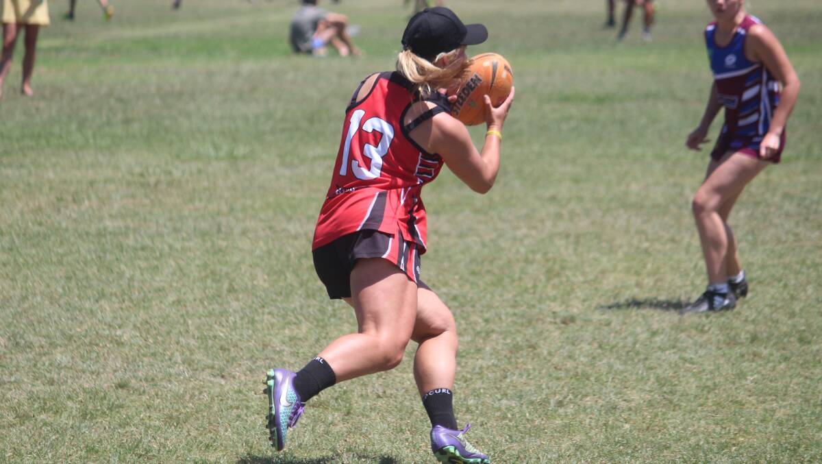 On the run: There were 11 Yass teams present at the Southern Suns Junior Regional Championships on Sunday, the second-largest group present aside from Wagga Wagga. Photo: Zac Lowe.