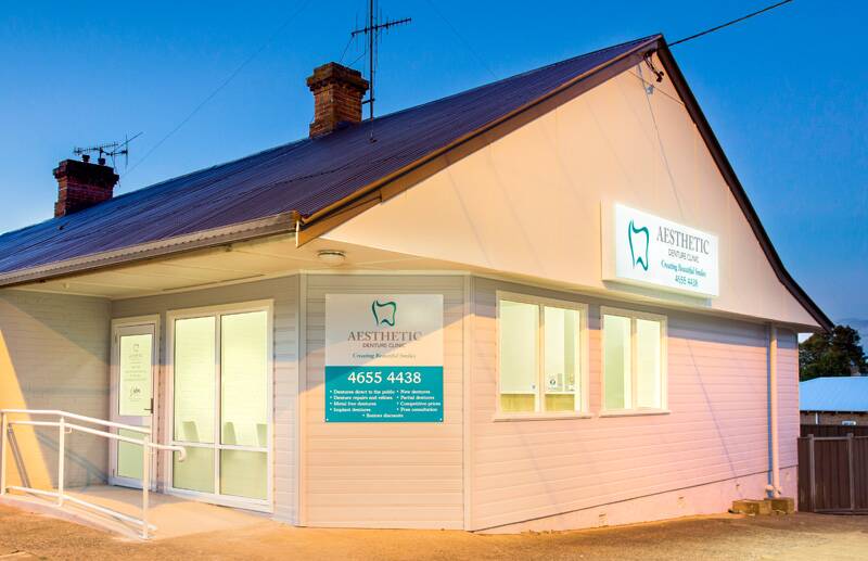 GOULBURN CLINIC: You can find the Goulburn clinic of Aesthetic Denture at 133 Goldsmith Street, Goulburn. Contact the team for a free consultation.