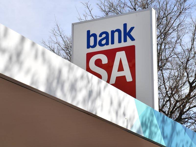 BankSA angered members of the Kingston community with a generic email announcing plans to close. (David Mariuz/AAP PHOTOS)