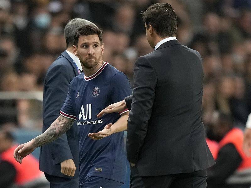Lionel Messi was substituted due to injury, said Paris St Germain head coach Mauricio Pochettino.