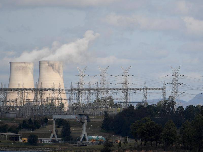 The Greens will attempt to ban public funding of coal-fired power in federal parliament.
