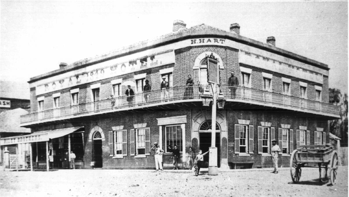 HARTS ROYAL HOTEL: The original, c.1849, located on corner of Comur and Meehan Streets. 
Pictures: Yass & District Historical Society Collection