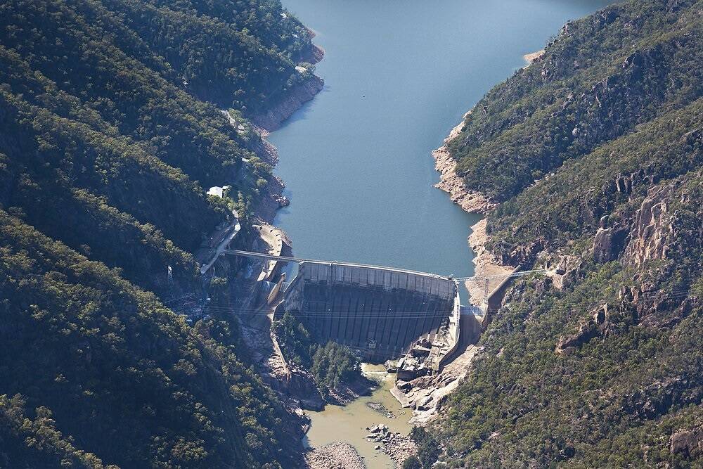 ELECTRICITY FLOWS: Meridian Energy proposes to increase Burrinjuck hydro power station by 50 megawatts per year. Photo: supplied