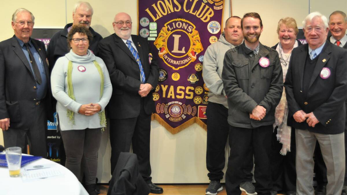 The board: membership chairman Stan Luff, treasurer Terry Rudd, secretary Lyn Rudd, president Ray Hill, two year director Peter Poidevin, first vice president and publicity officer Nathan Furry, assistant cabinet secretary (Gunning Lions) Margaret McPherson, one year director Allan McGrath, and lion tamer and tail twister Clarrie Schlunke.